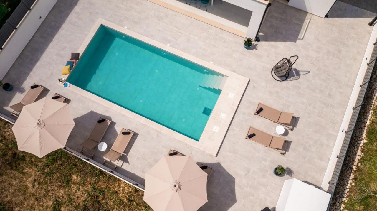 Villa Invigo - Brand New Private Pool Villa Mlini Bagian luar foto
