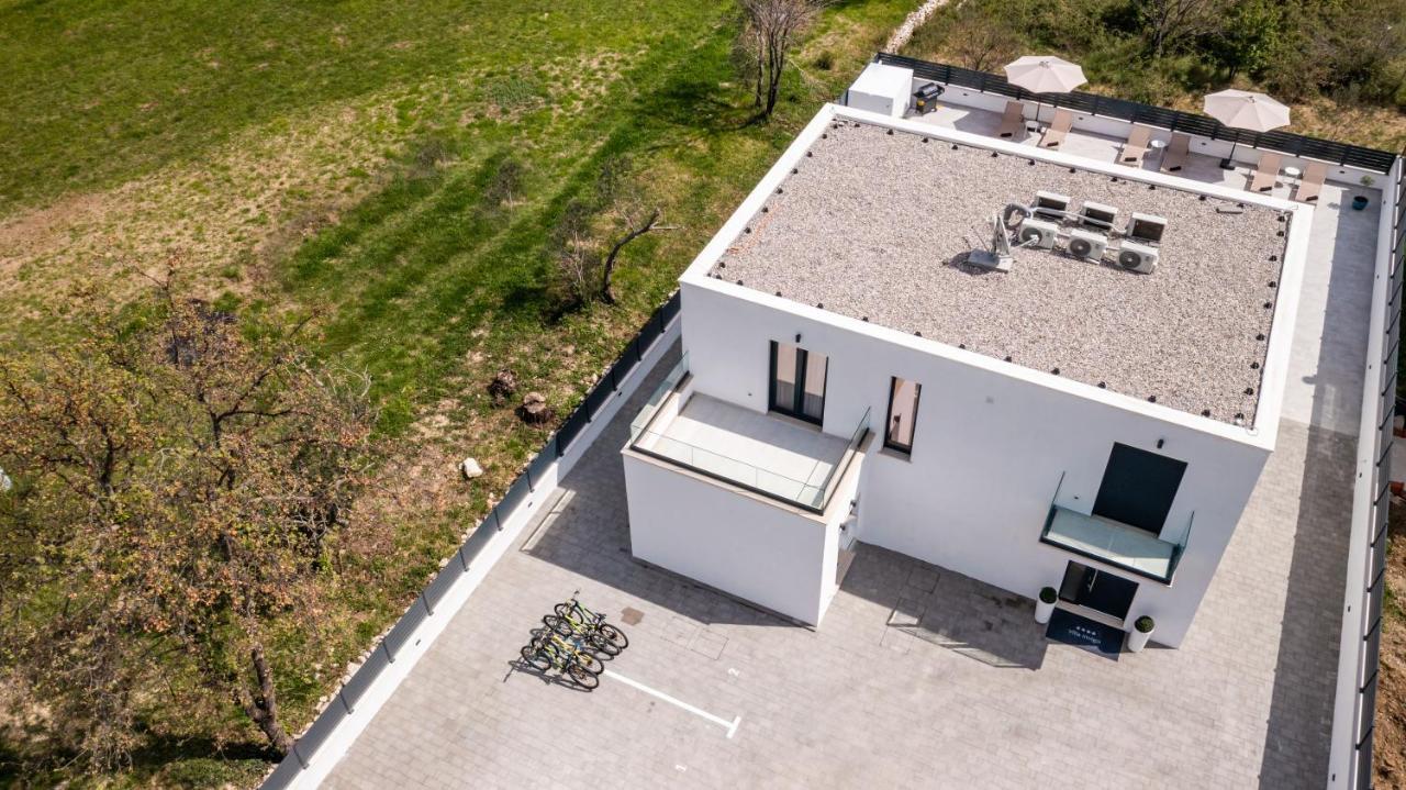 Villa Invigo - Brand New Private Pool Villa Mlini Bagian luar foto