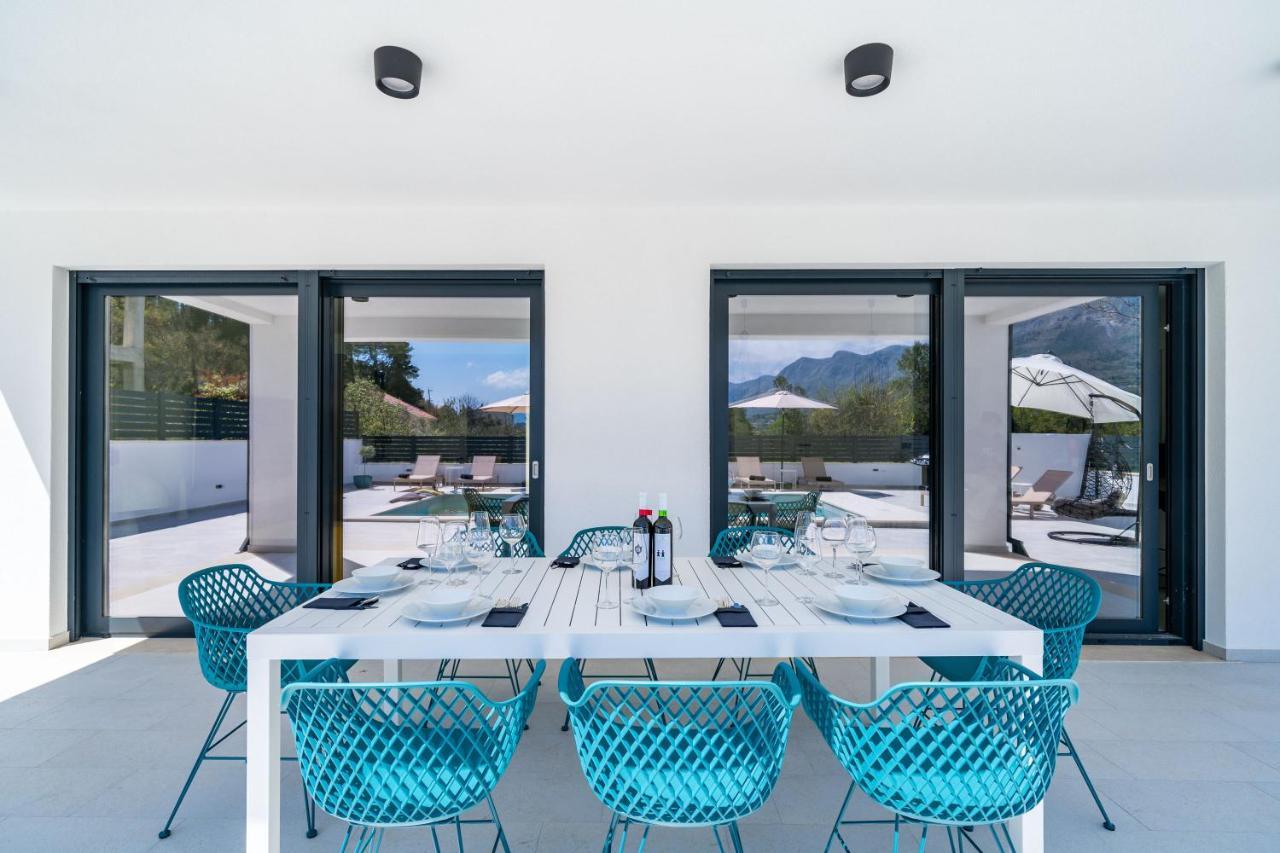 Villa Invigo - Brand New Private Pool Villa Mlini Bagian luar foto