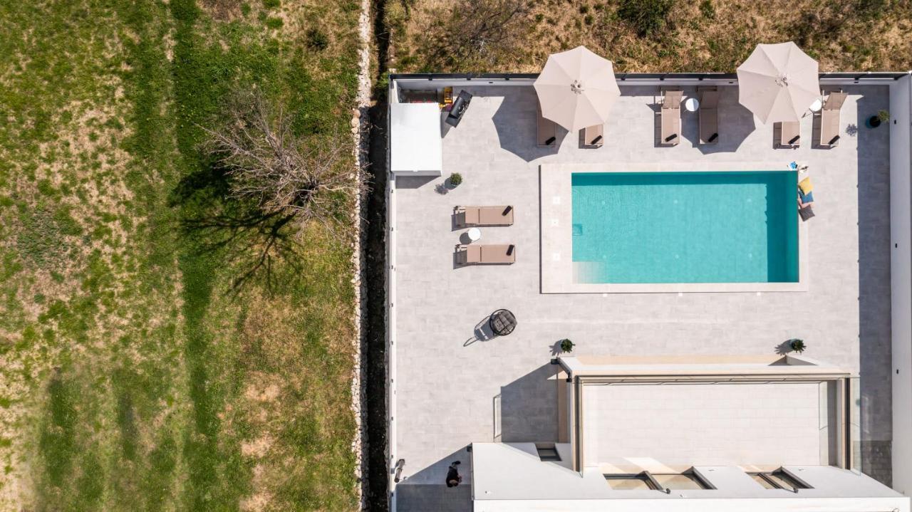 Villa Invigo - Brand New Private Pool Villa Mlini Bagian luar foto